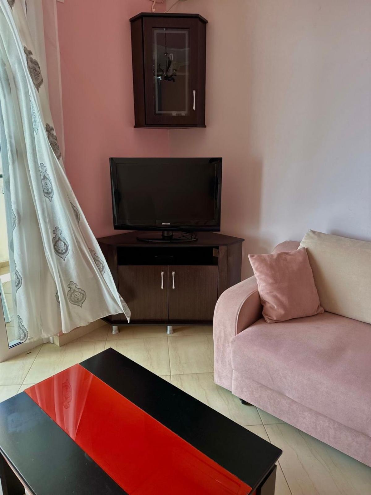 Esmeralda Apartaments Саранда Экстерьер фото