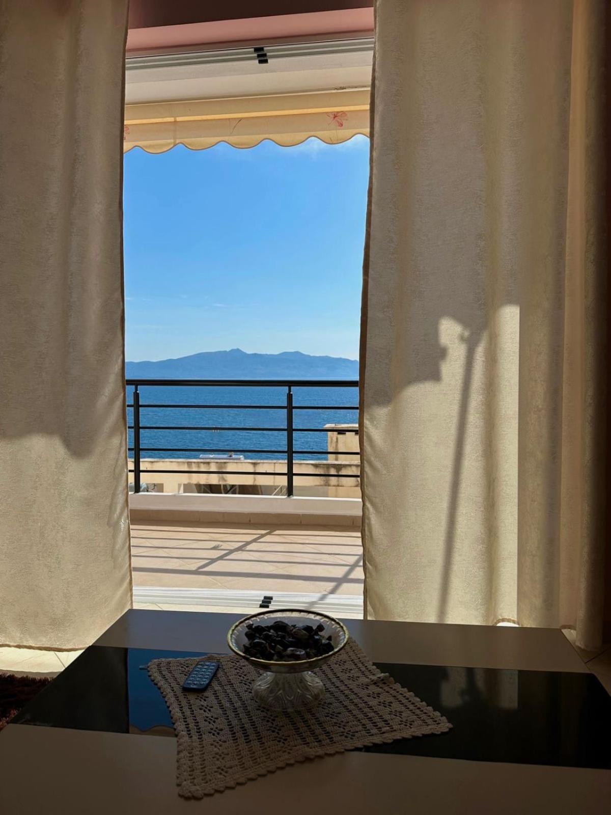 Esmeralda Apartaments Саранда Экстерьер фото