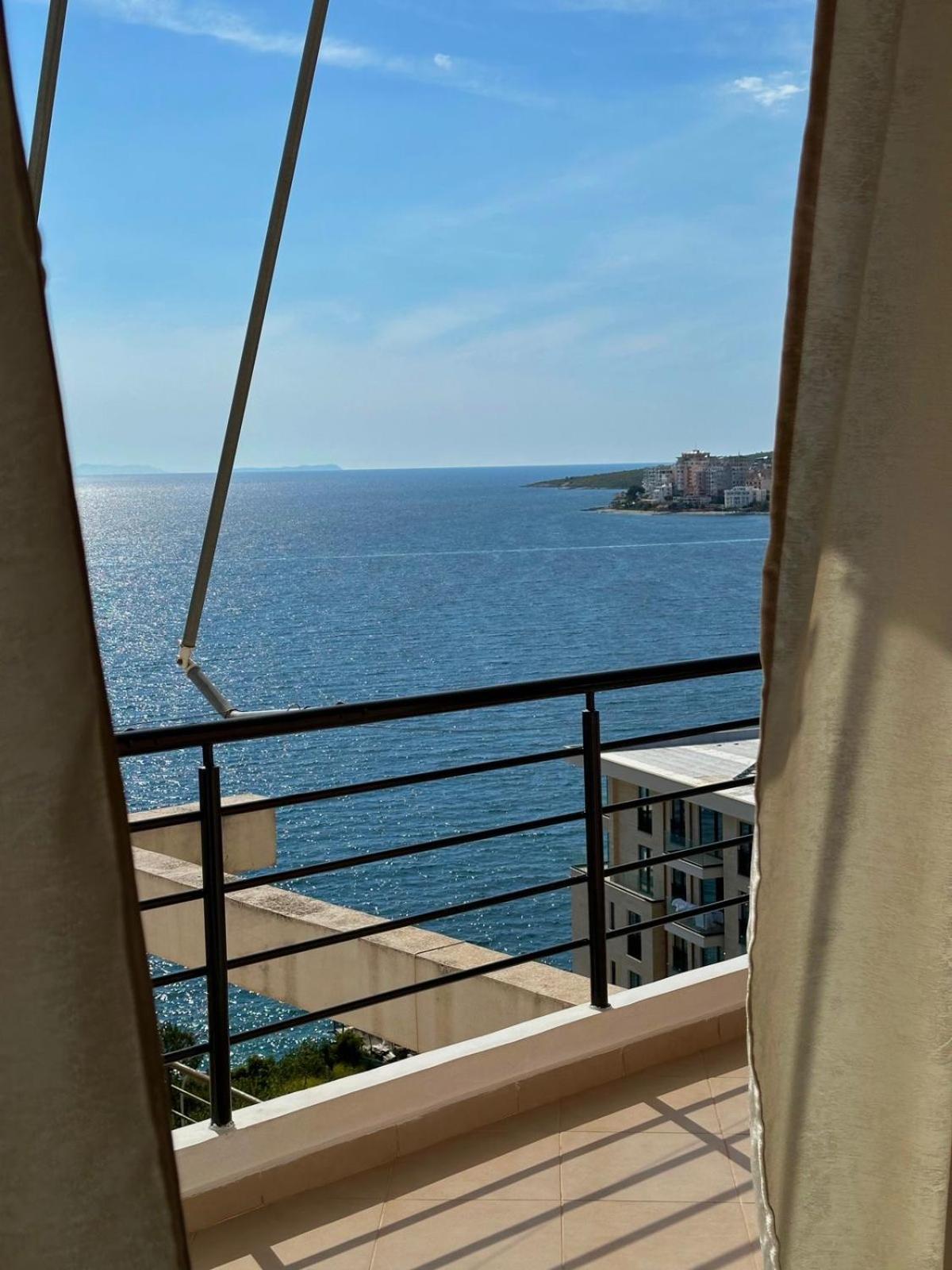 Esmeralda Apartaments Саранда Экстерьер фото